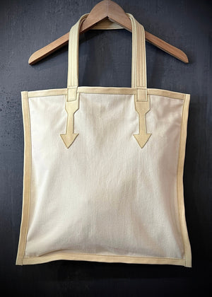 B-RTH LTD SIMPLE TOTE W/ARROWS - NATURAL w/ NATURAL TRIM