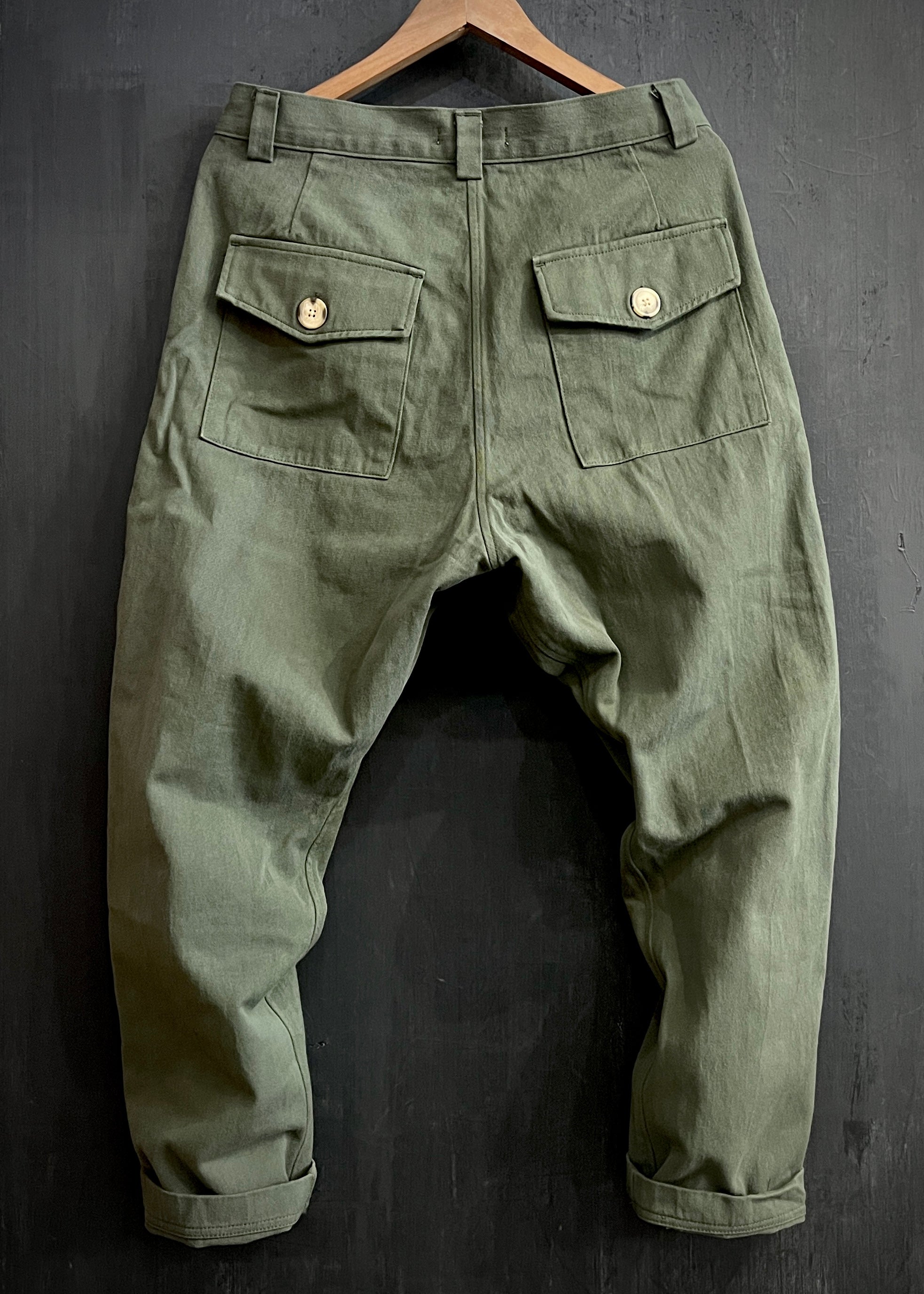 パンツ Oshkosh 80s Dead Stock Cotton Chino Pant B•RTH TRAVEL CHINO PANT (ORIGINAL SLOUCH) - DEAD STOCK OLIVE