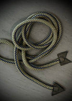 RTH ROPE BELT ARROW - OLIVE & NAVY W/BLACK LEATHER TIPS