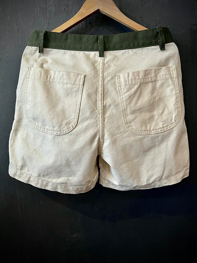 RTH CLASSIC CHINO SHORT - CREAM W/ OLIVE TRIM