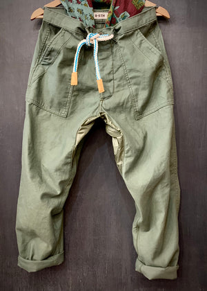 B-RTH FOUR POCKET SLOUCH PANT  -  NYLON RIPSTOP - OLIVE